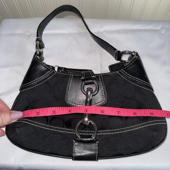 Vintage Coach Mini Black Signature C Hampton Hobo Clip Shoulder Hand Bag Purse - Picture 9 of 13